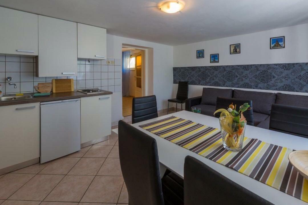 Apartment Dvorska Crikvenica Exteriér fotografie